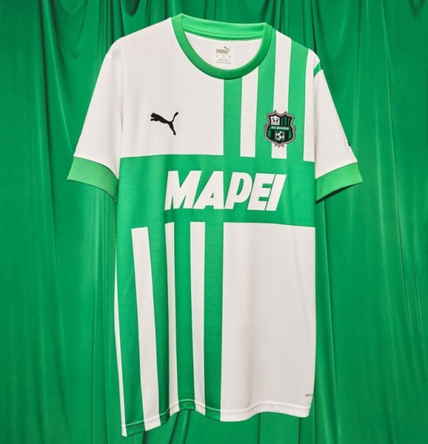 Форма футбольного клуба Сассуоло 2022/2023 Гостевая  (комплект: футболка + шорты + гетры)